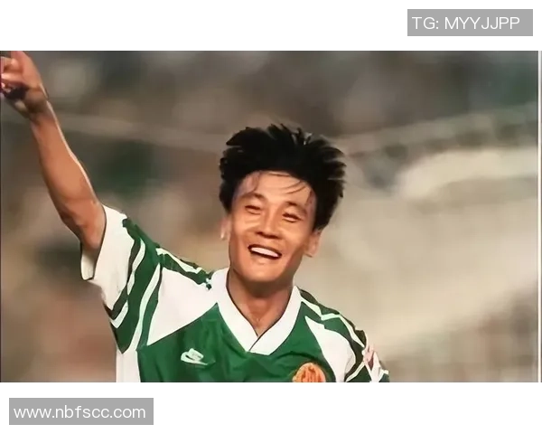 足球退役球星秃子回忆录：从绿茵场到人生新起点的蜕变与奋斗